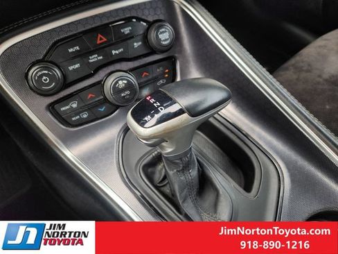 Used 2017 Dodge Challenger GT w/ GT Interior Package AWD/4WD image 21