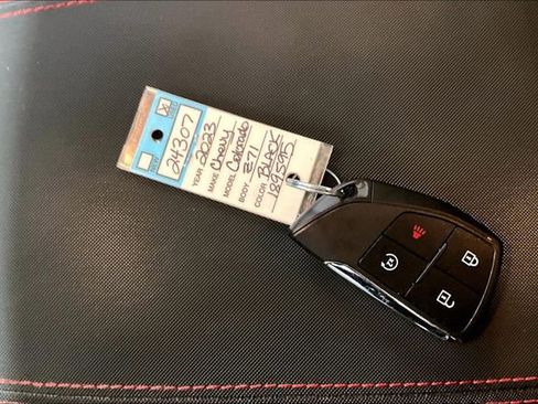 Used 2023 Chevrolet Colorado Z71 w/ Z71 Convenience Package 2 AWD/4WD image 37