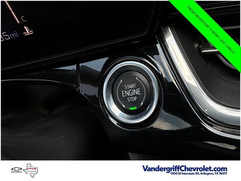 Certified 2025 Chevrolet Trax RS w/ Driver Confidence Package FWD image 28