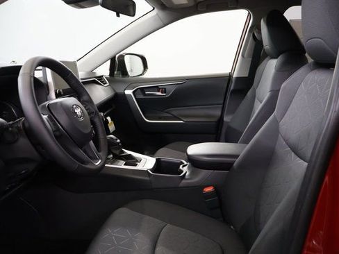 New 2025 Toyota RAV4 XLE image 11