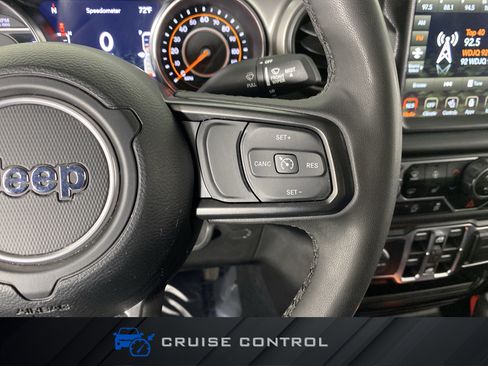 Used 2023 Jeep Gladiator Sport AWD/4WD image 24