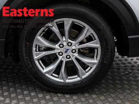 Used 2024 Ford Explorer Limited image 34