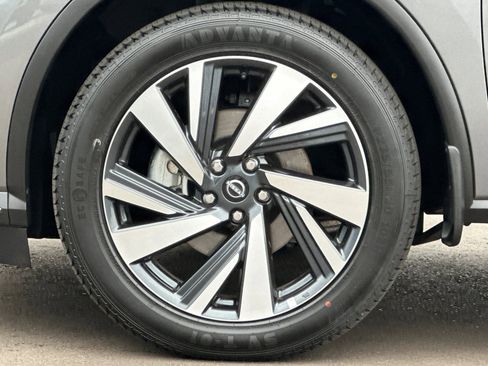 Used 2023 Nissan Murano SL w/ SL Moonroof Package image 37