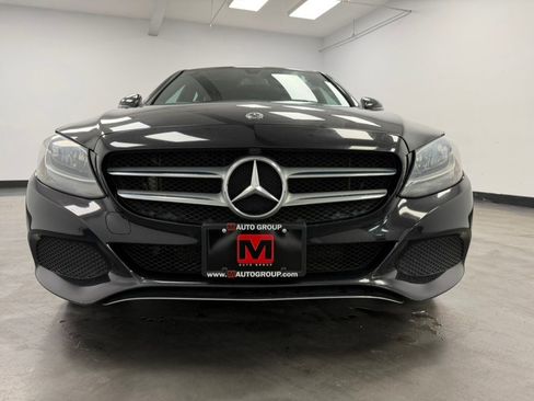 Used 2018 Mercedes-Benz C 300 C 300 4MATIC Sedan w/ Premium Package image 16