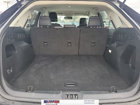 Used 2024 Ford Edge SEL image 6