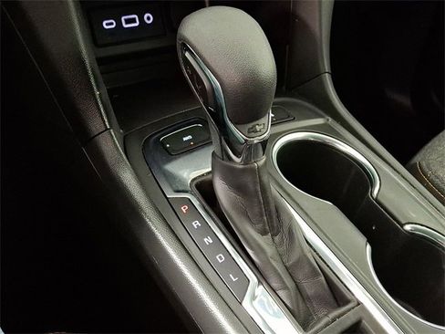 Used 2023 Chevrolet Equinox LT image 16