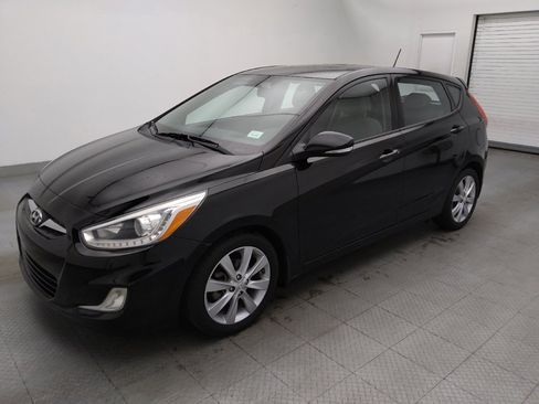 Used 2014 Hyundai Accent SE w/ Option Group 3 image 2
