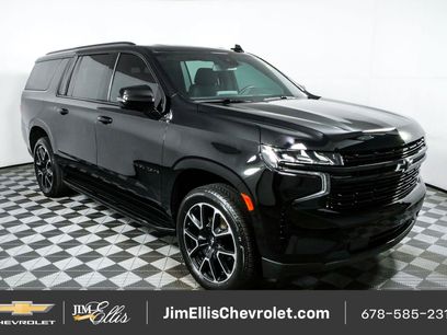 Used 2024 Chevrolet Suburban RST w/ Luxury Package