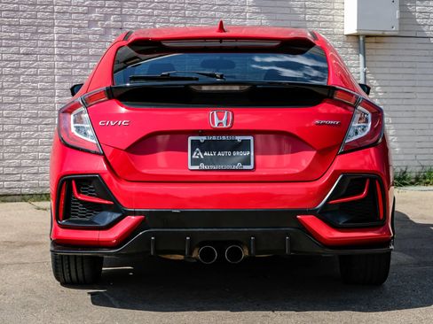 Used 2020 Honda Civic Sport image 8