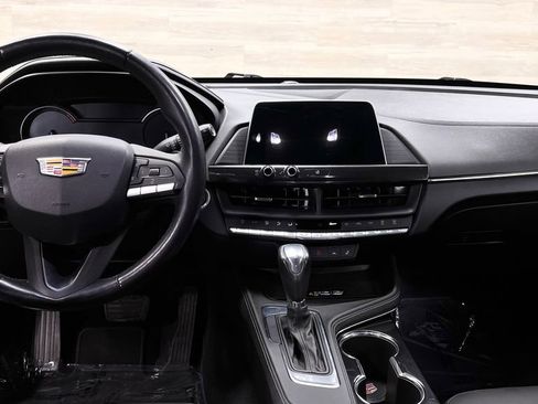 Used 2023 Cadillac CT4 Luxury w/ Cold Weather Package RWD image 2