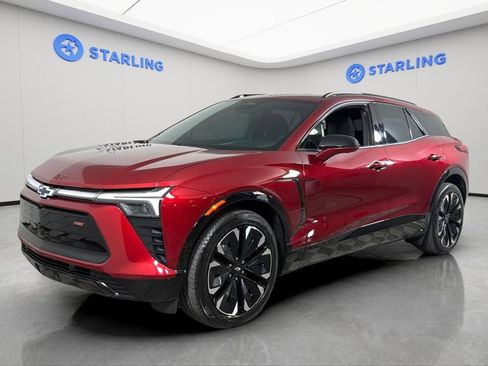 Used 2024 Chevrolet Blazer EV RS RWD image 1