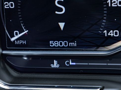 Used 2025 GMC Sierra 2500 Denali Ultimate image 21