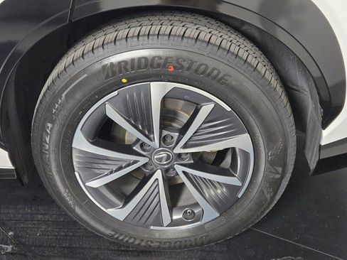 Certified 2024 Lexus RZ 450e Premium image 11