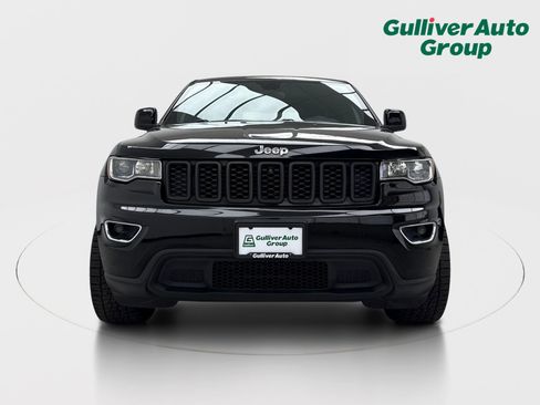Used 2018 Jeep Grand Cherokee Laredo AWD/4WD image 14