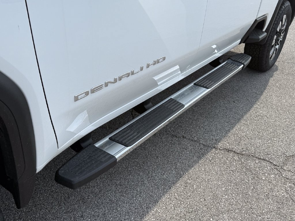 New 2026 GMC Sierra 2500 Denali AWD/4WD image 13