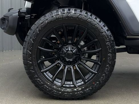 Used 2025 Jeep Wrangler Unlimited Sport S 4xe AWD/4WD image 10