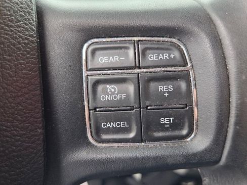 Used 2019 RAM 1500 Big Horn image 30