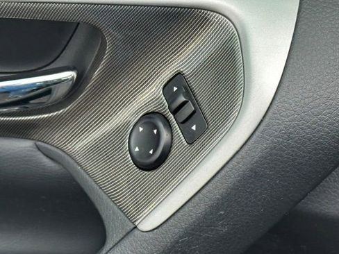 Used 2013 Nissan Altima 2.5 SL FWD image 21