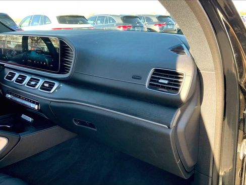 Certified 2023 Mercedes-Benz GLS 450 4MATIC w/ AMG Line Exterior image 18