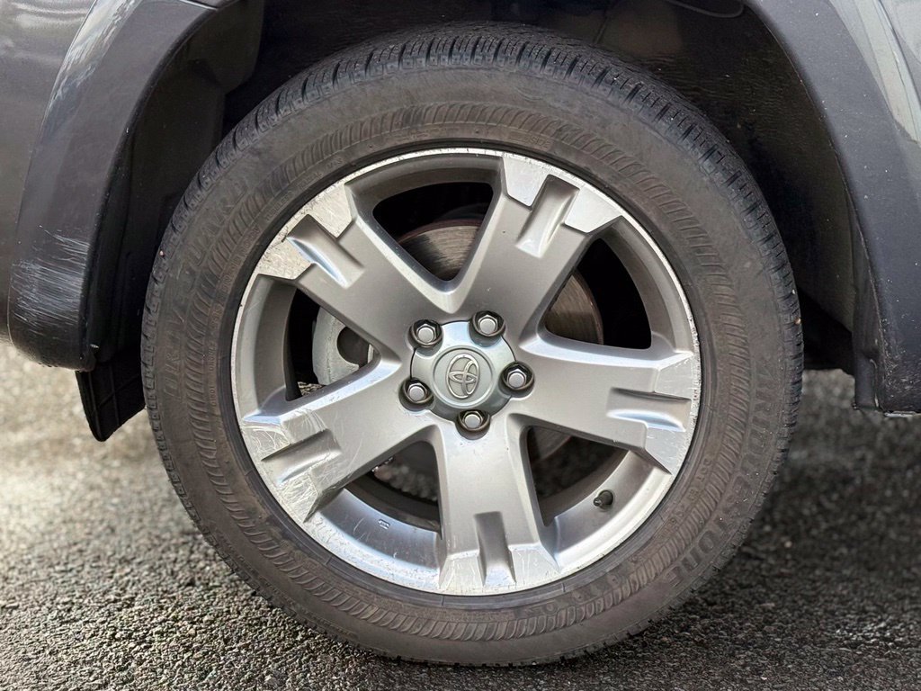 Used 2009 Toyota RAV4 Sport AWD/4WD image 9