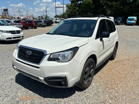Used 2018 Subaru Forester 2.5i Premium w/ Popular Package #2A AWD/4WD image 8