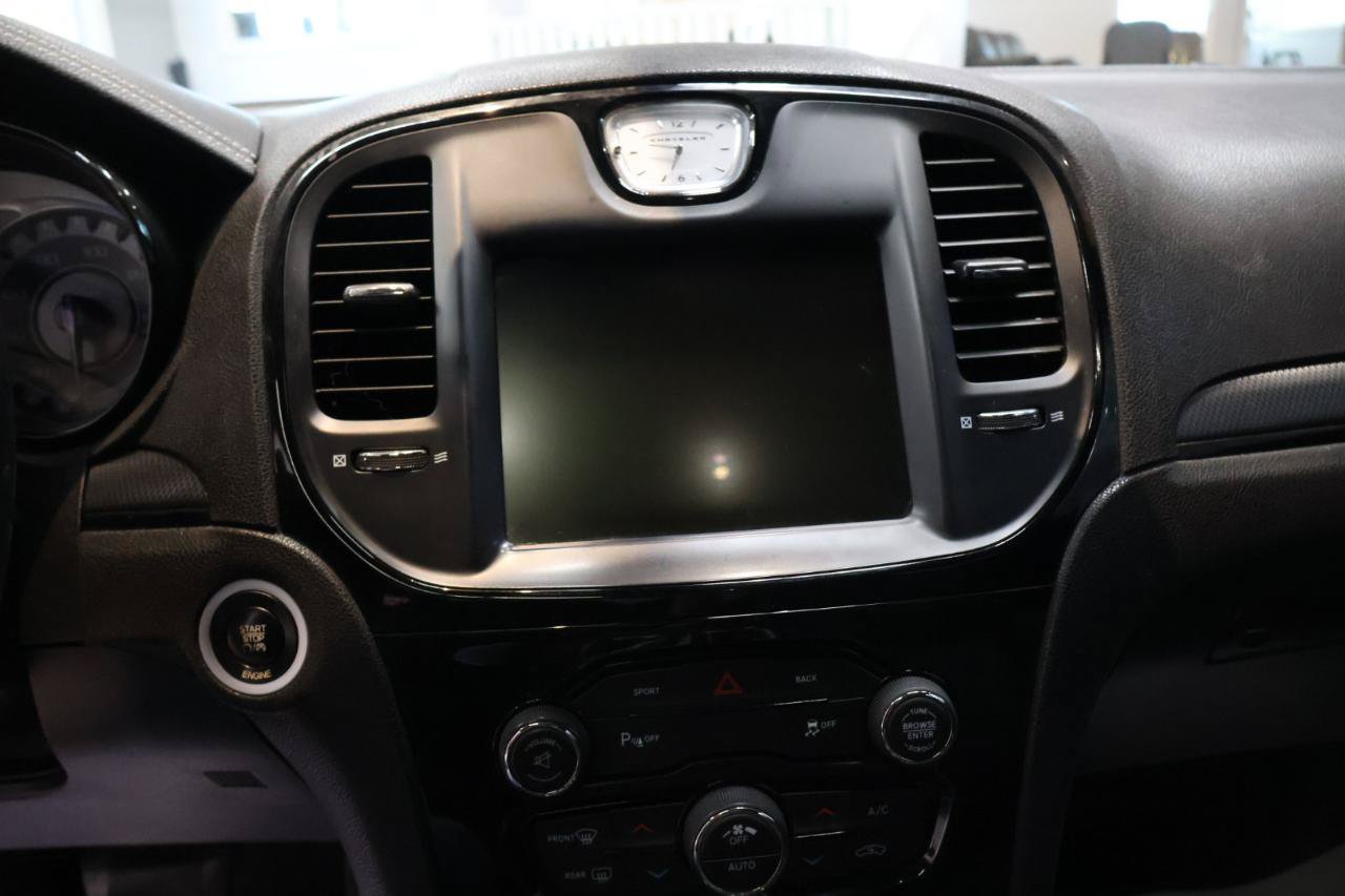 Used 2015 Chrysler 300 S w/ 300S Premium Group AWD/4WD image 17