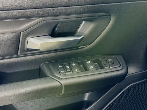 New 2026 RAM 1500 Express AWD/4WD image 17