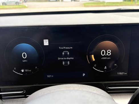 Used 2025 Hyundai Kona Limited AWD/4WD image 7