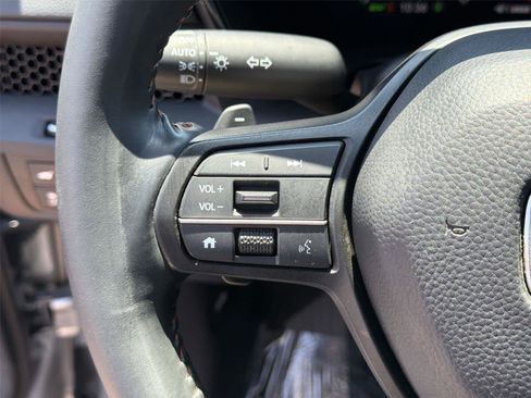 Used 2025 Honda CR-V Sport-L image 24