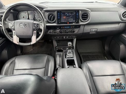 Used 2018 Toyota Tacoma TRD Off-Road image 26