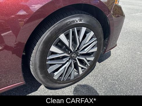 Certified 2024 Nissan Altima 2.5 SV FWD image 11