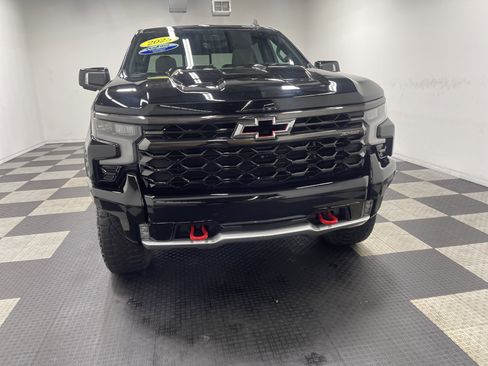 Used 2023 Chevrolet Silverado 1500 ZR2 w/ Technology Package image 7