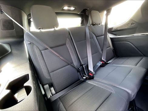 Used 2024 Chevrolet Tahoe LS RWD image 27