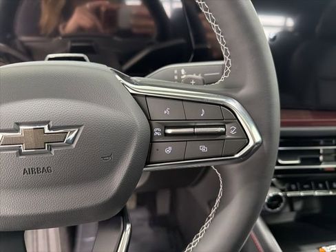 New 2026 Chevrolet Traverse Z71 w/ Enhanced Driving Package AWD/4WD image 13