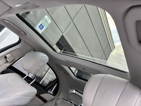 Used 2016 Mercedes-Benz S 550 4MATIC Sedan w/ Premium Package image 12
