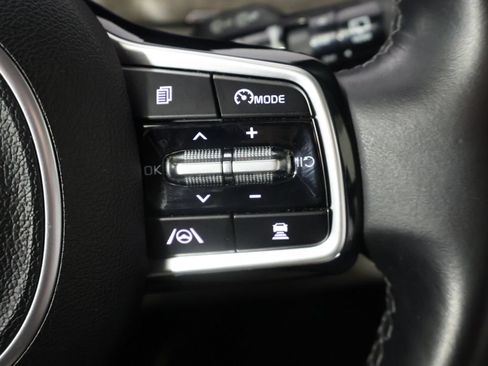 Used 2023 Kia Sorento EX w/ Panoramic Sunroof Package FWD image 45