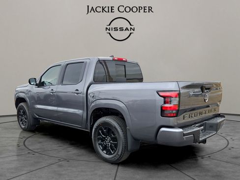 New 2026 Nissan Frontier SV w/ SV Convenience Package image 3