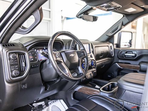 Used 2023 Chevrolet Silverado 3500 High Country w/ Z71 Off-Road Package image 17