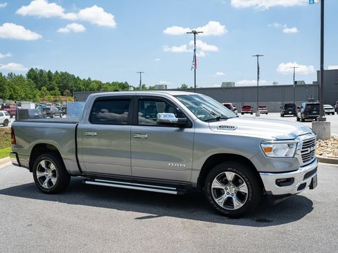 Used 2024 RAM 1500 Laramie RWD image 12