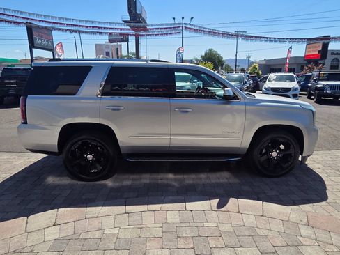 Used 2016 GMC Yukon Denali w/ Open Road Package AWD/4WD image 4