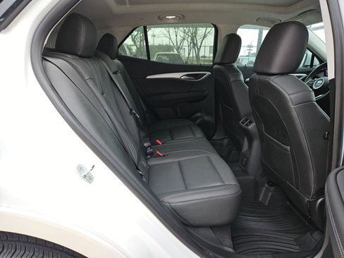 Certified 2025 Buick Envision Avenir AWD/4WD image 25