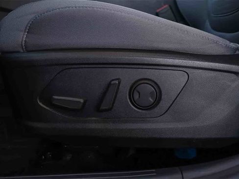 Used 2023 Hyundai Santa Cruz SEL image 19