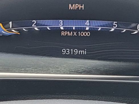 Certified 2024 Jeep Grand Cherokee Altitude AWD/4WD image 36