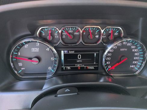 Used 2018 Chevrolet Silverado 1500 LT w/ LT Eassist Package RWD image 20