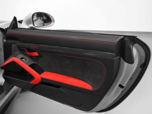 Certified 2019 Porsche 911 GT2 RS image 59