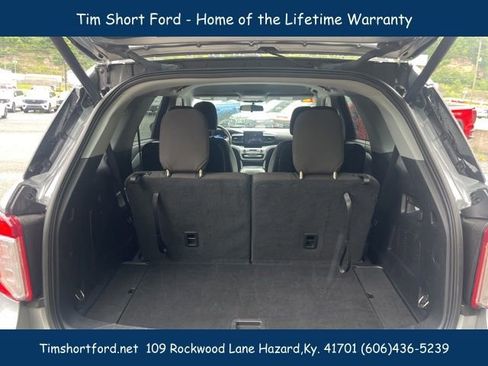 Used 2022 Ford Explorer XLT AWD/4WD image 13