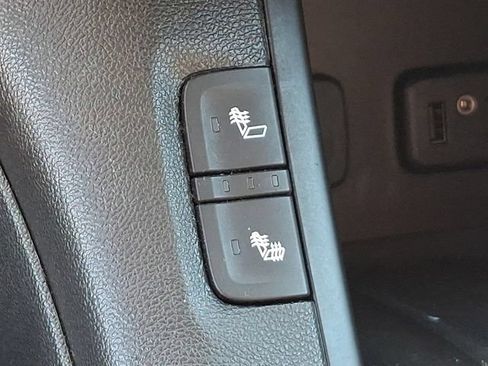 Used 2019 GMC Acadia SLT AWD/4WD image 13