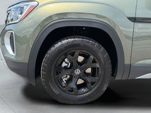 New 2026 Volkswagen Atlas Peak Edition AWD/4WD image 33