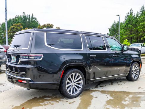 Used 2023 Jeep Grand Wagoneer L Series II AWD/4WD image 7