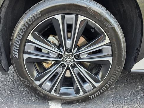 Used 2023 Toyota bZ4X AWD w/ Weather Package image 14